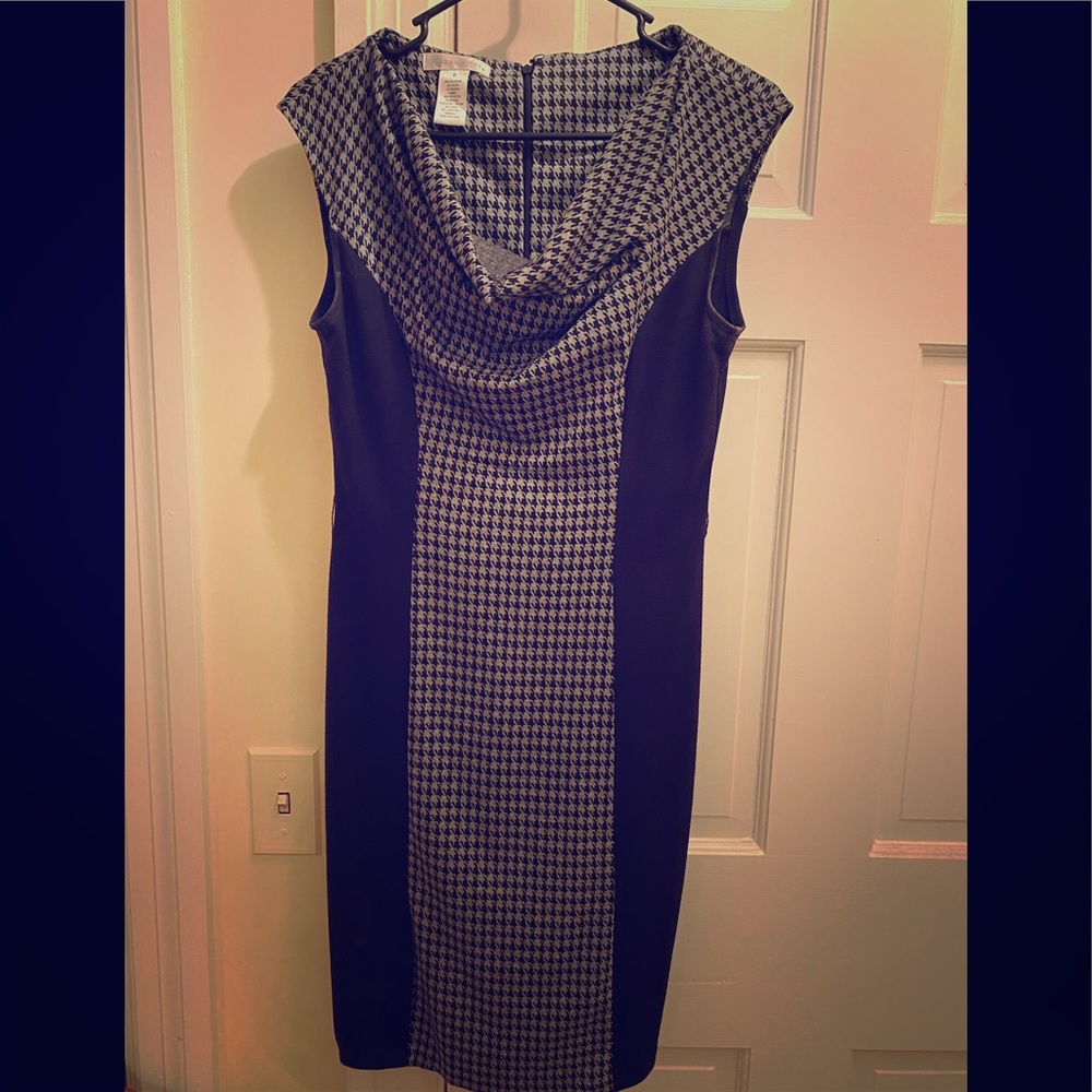Dress - Picture 1 of 1